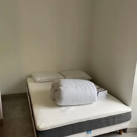 L Estacio Villefranchois